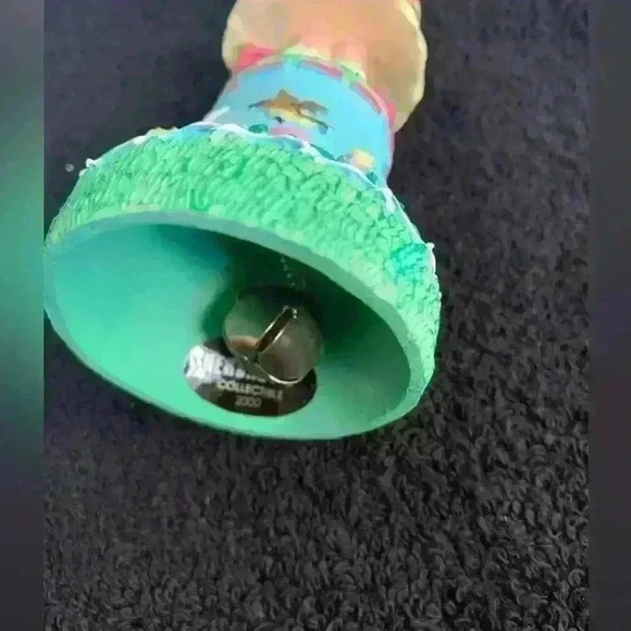 Vintage Set of 2, 2000 Hershey Chocolate World Elf, Summer and Spring Bells - Picture 4 of 9